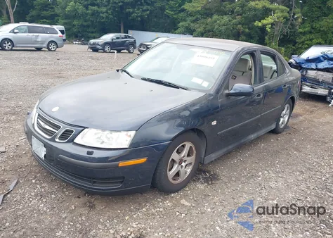 2004 Saab 9-3 Linear z USA, uszkodzony, nr VIN YS3FB49S741027401